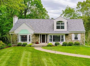 11 Woodward Rd, Poughkeepsie, NY 12603