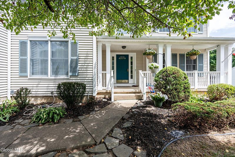 2nd image of 31 Dorsman Drive