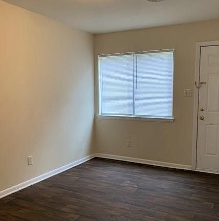 3rd image of 3430 Wichita Pl
