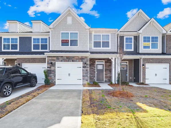 4107 Black Ct, Harrisburg, NC 28075