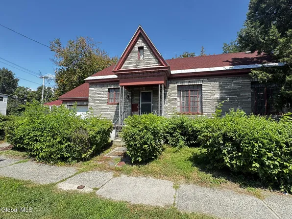 111 6th Avenue, Troy, NY 12180