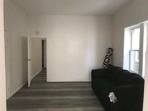 4th image of 3130 Seymour Ave APT 1R