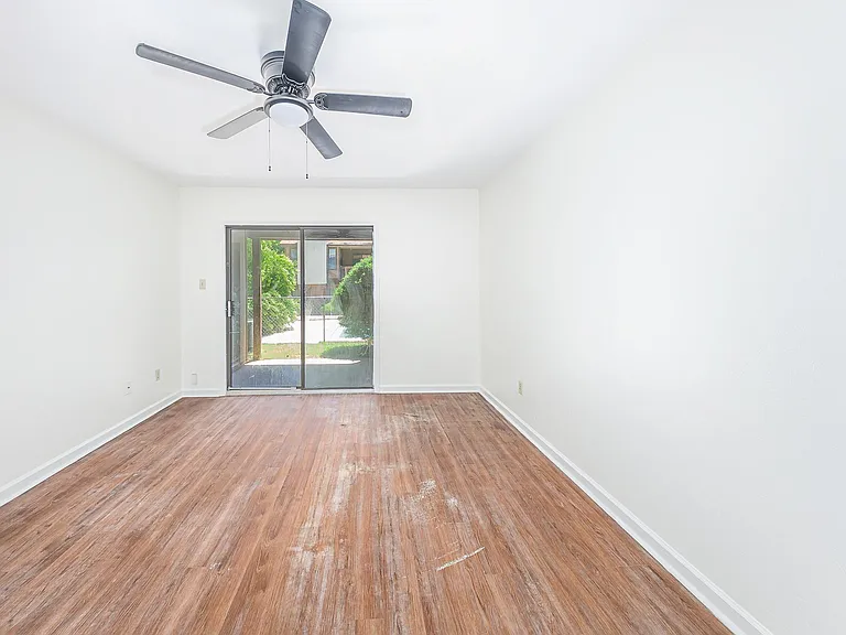 216 Dixie Dr #7 — Photo 9