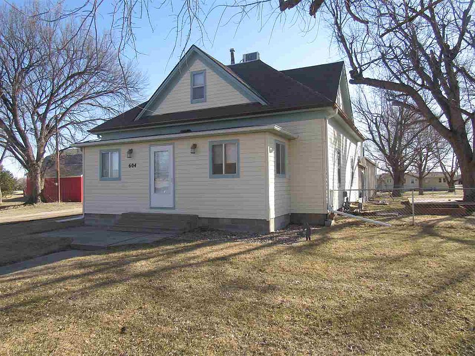 1st image of 604 N 5th Ave