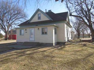 604 N 5th Ave, Kenesaw, NE 68956