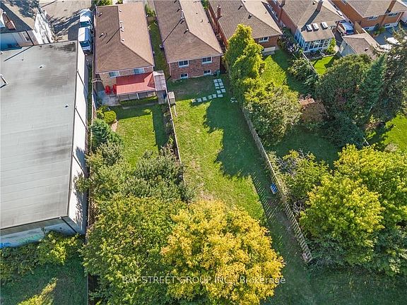 4th image of 66 Ewen Rd