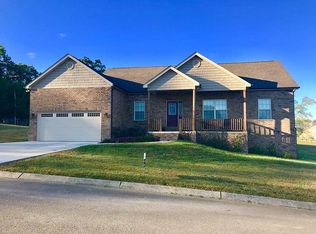 515 Ivey Vine Dr, Maryville, TN 37801