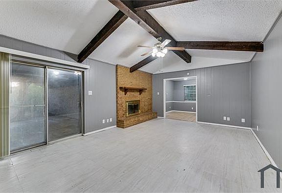 2nd image of 1913 Wisteria Way #0