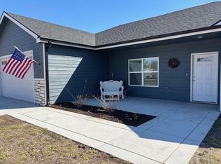 108 E 5th St, Solomon, KS 67480