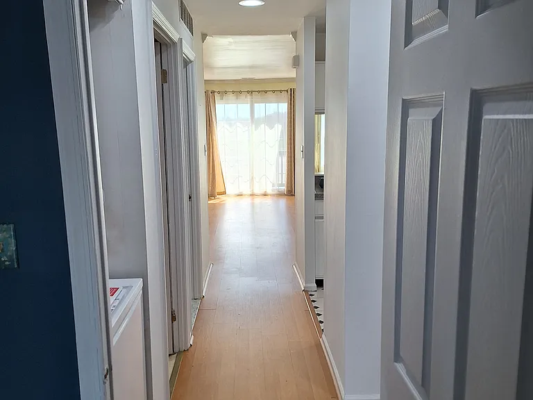 131 Wendover Dr — Photo 10