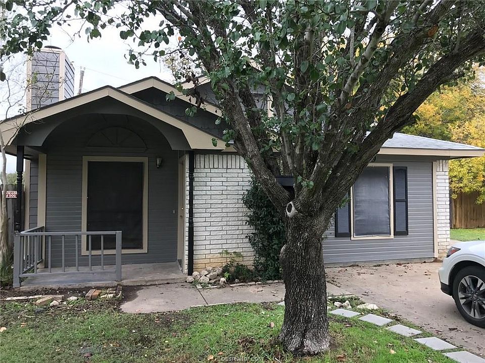 1st image of 3109 Larkspur Cir