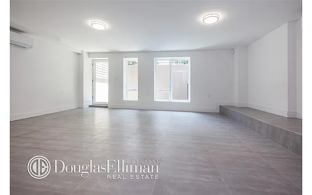 Sold by Douglas Elliman | media 20