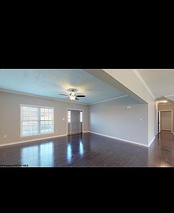 3rd image of 123 Cortland Rd
