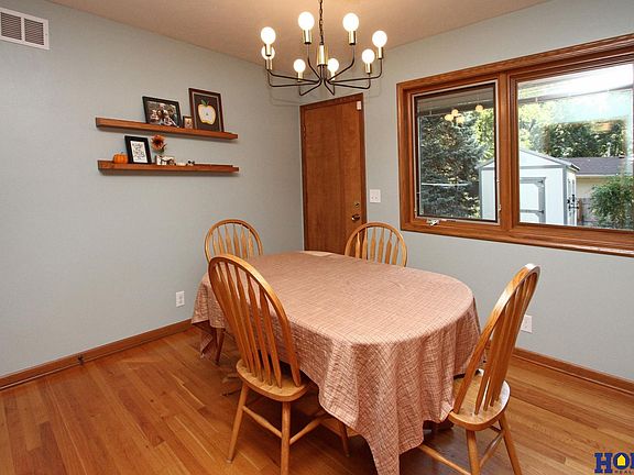 5th image of 620 Teakwood Dr