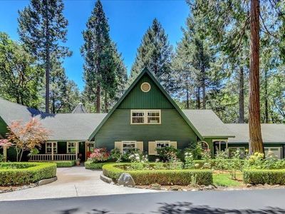 13507 Loma Rica Dr, Grass Valley, CA, 95945
