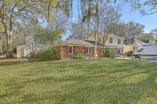 1152 Bradford Ave Photo 1
