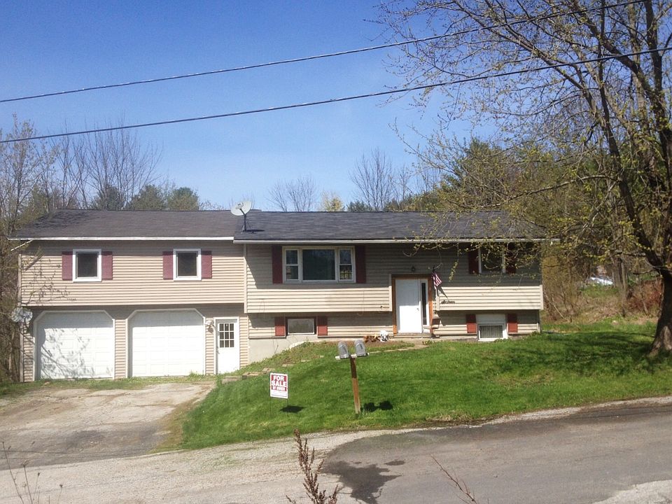 2nd image of 16 Lague Dr