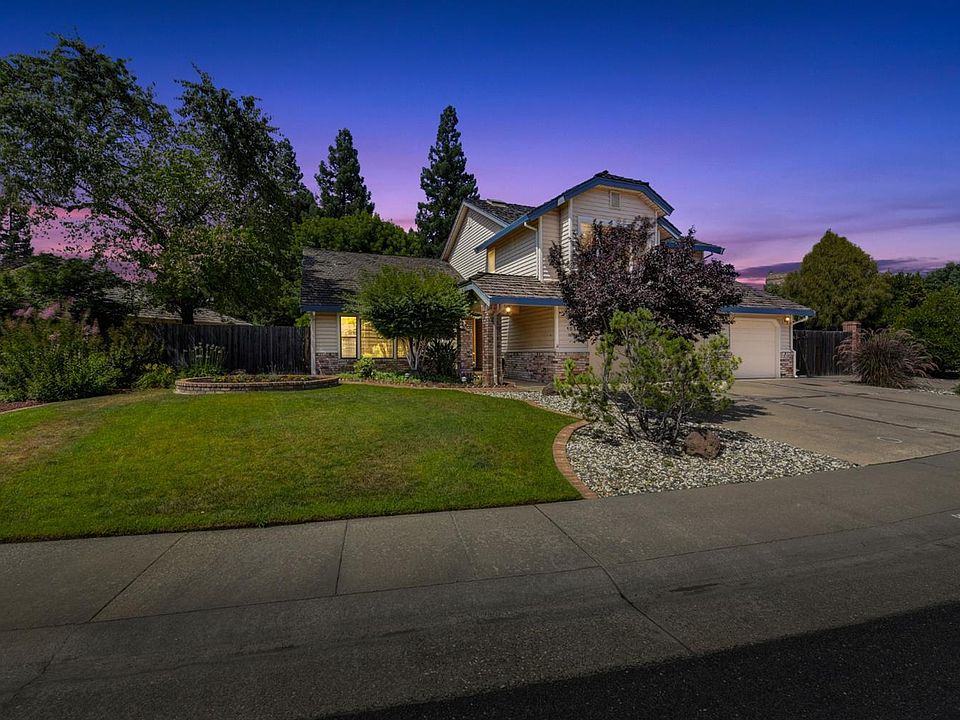 1st image of 1031 Chippendale Way