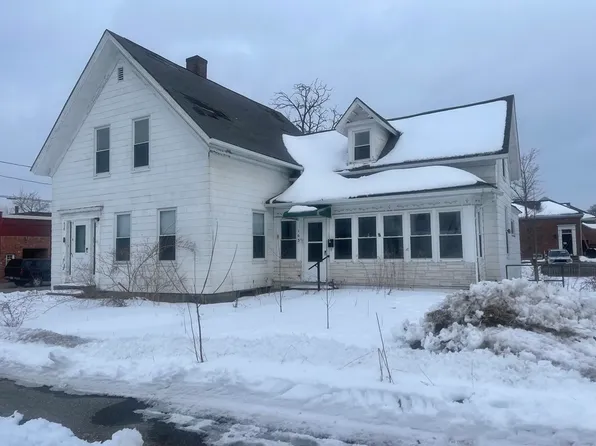 163 Pleasant St, Winchendon, MA 01475