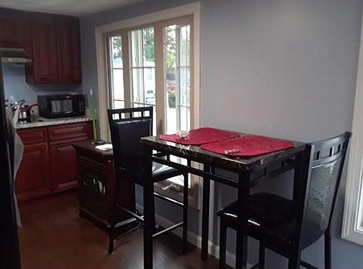 4th image of 261 Newbury St Lot 134