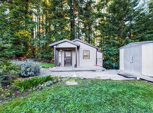 6148 Beechwood Dr, Eureka, CA 95503