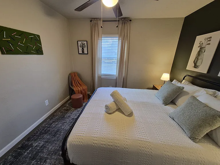 Hillwood Dr — Photo 19