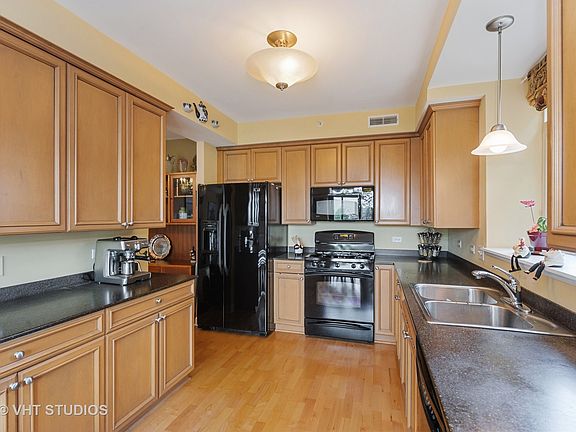 5th image of 8440 Callie Ave #C-106