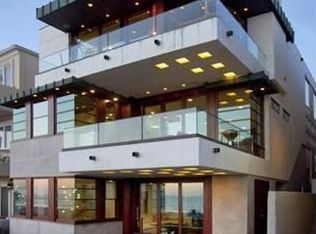 2216 The Strand, Manhattan Beach, CA 90266