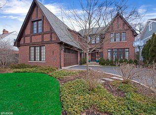 1101 Butternut Ln, Northbrook, IL