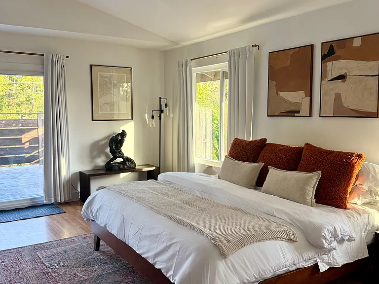 12822 Avenida La Valencia — Photo 22