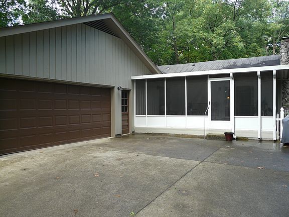 Large screened in porch