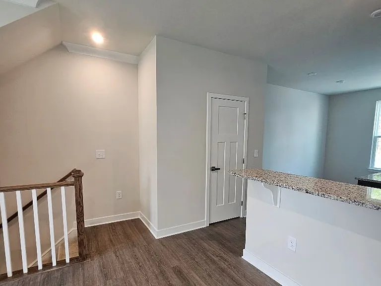 303 Golan Cir #B — Photo 20