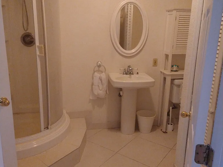 2508 Bay Dr #29 — Photo 7