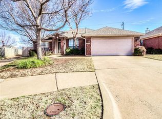 16132 Himalaya Rdg, Edmond, OK 73013