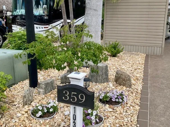 10309 Fire Flag Trl, Fort Myers, FL 33905