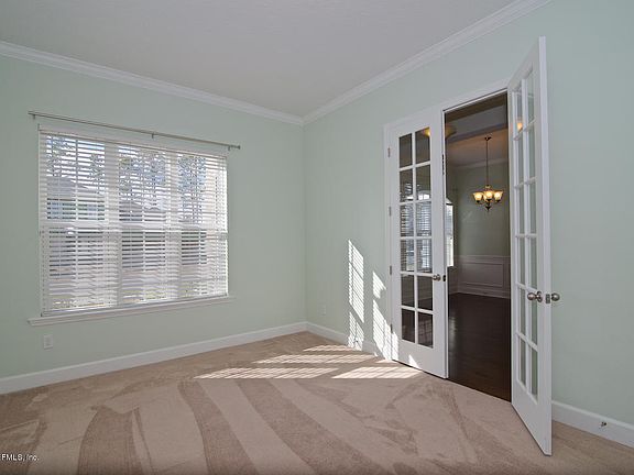 5th image of 368 Oxford Estates Way