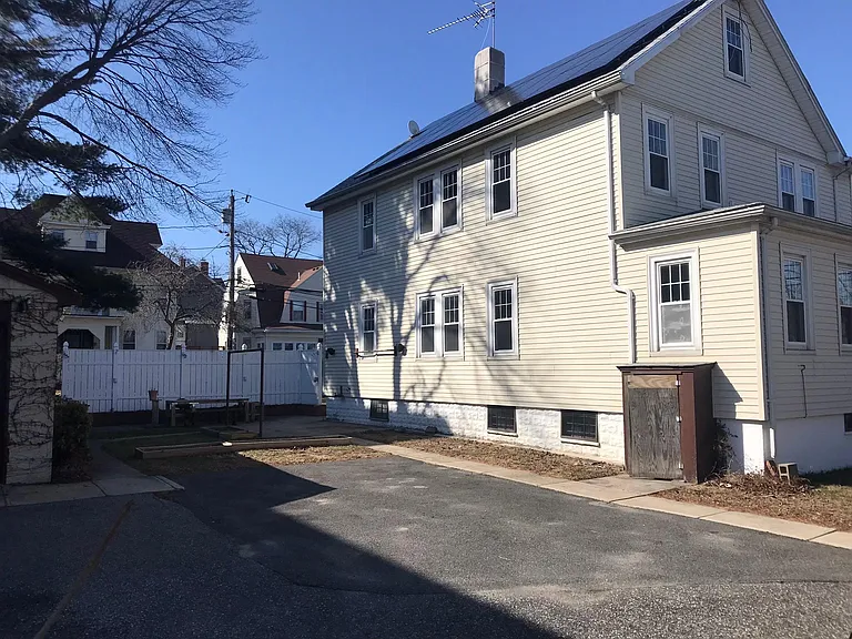 5-7 Hooker St #2 — Photo 15