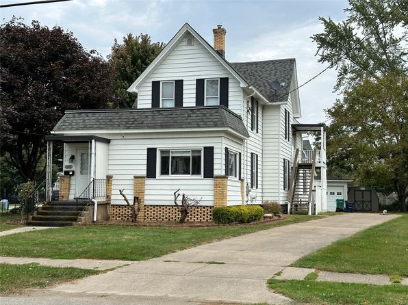 2303 S Lake St, Lake City, PA 16423