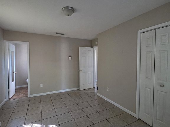 4th image of 1521 Kingfisher Dr