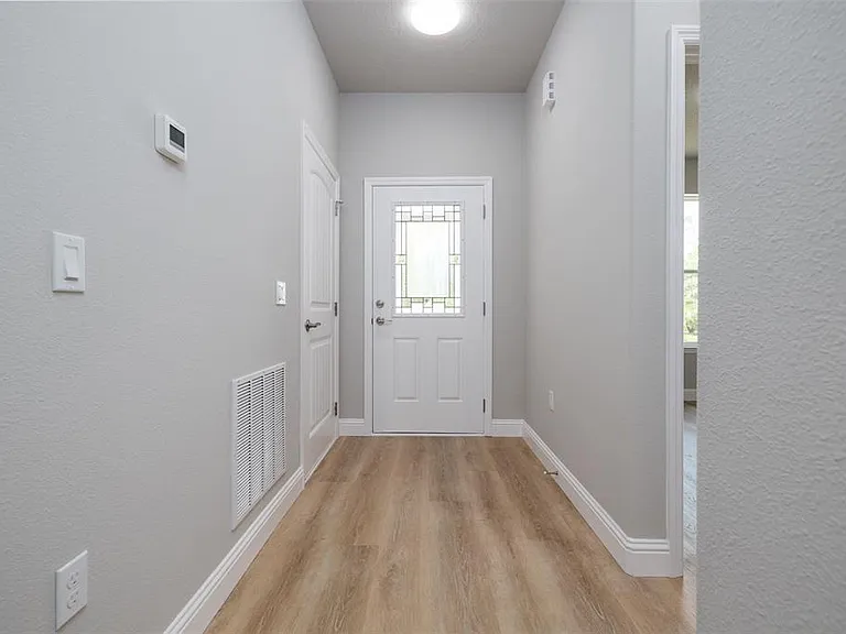 45 Providence Ln #A — Photo 5