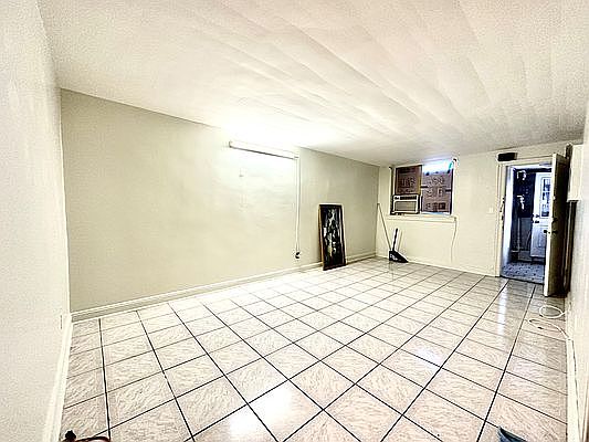 1st image of 2374 E 17th St Floor 1