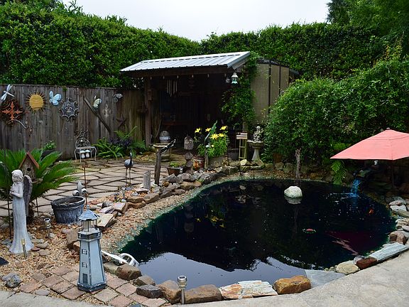 KOI POND