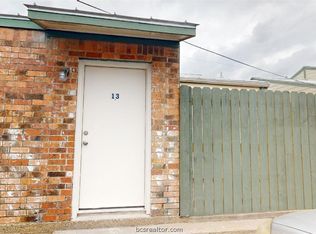 725 Peppertree Dr #13, Bryan, TX 77801