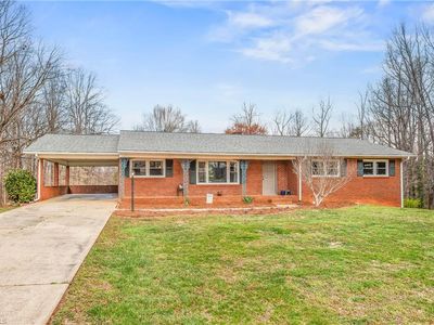 4665 Swain Ln, Walkertown, NC, 27051