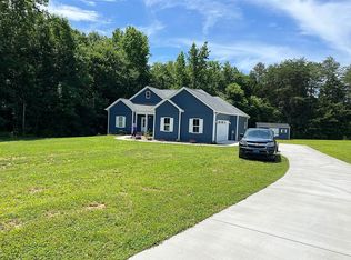 276 Country Villa Dr, Lexington, NC 27295