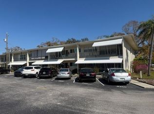 4143 57th St N APT 600, Kenneth City, FL 33709