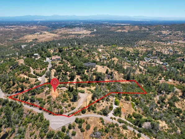 15715 Highland Cir, Redding, CA 96001