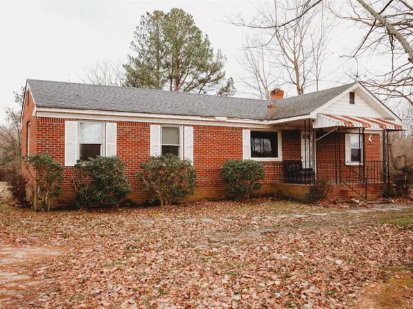13975 Richmond Hwy, Pamplin, VA 24522