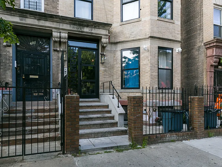 271 Martense St #3R — Photo 8