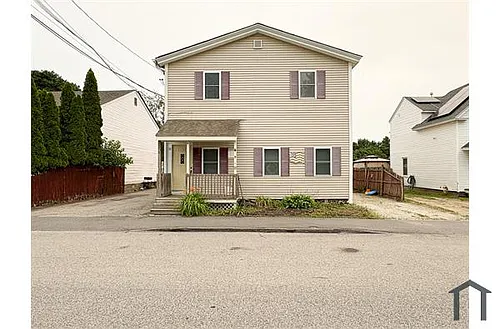 31 Leighton St #D Photo 1 31 Leighton St #D Photo 1